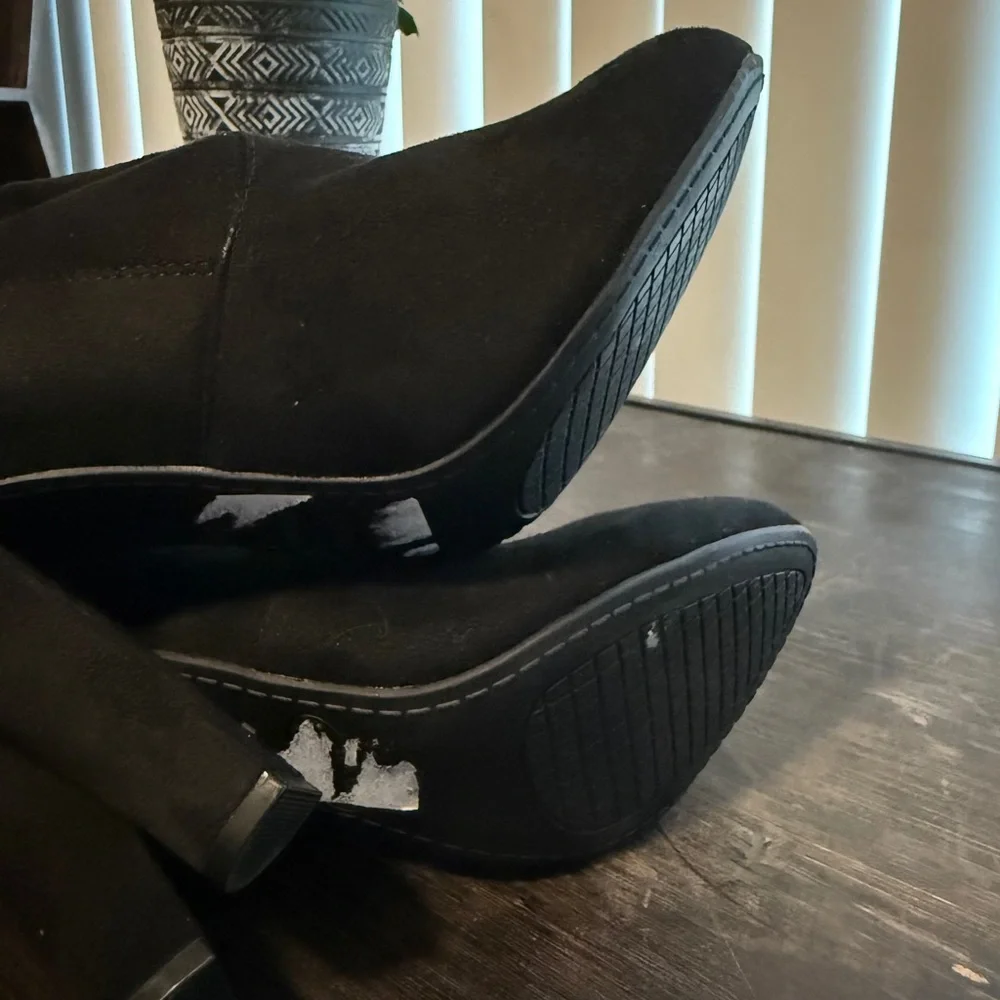 Steve Madden 6 Black Over-the-Knee Soft Microsuede Boots - Picture 3 of 9